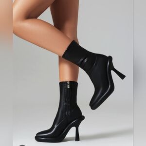 Taepurs Women's Platform Stiletto Heels Mid Calf Side Zipper Ankle Boots Sz 8.5